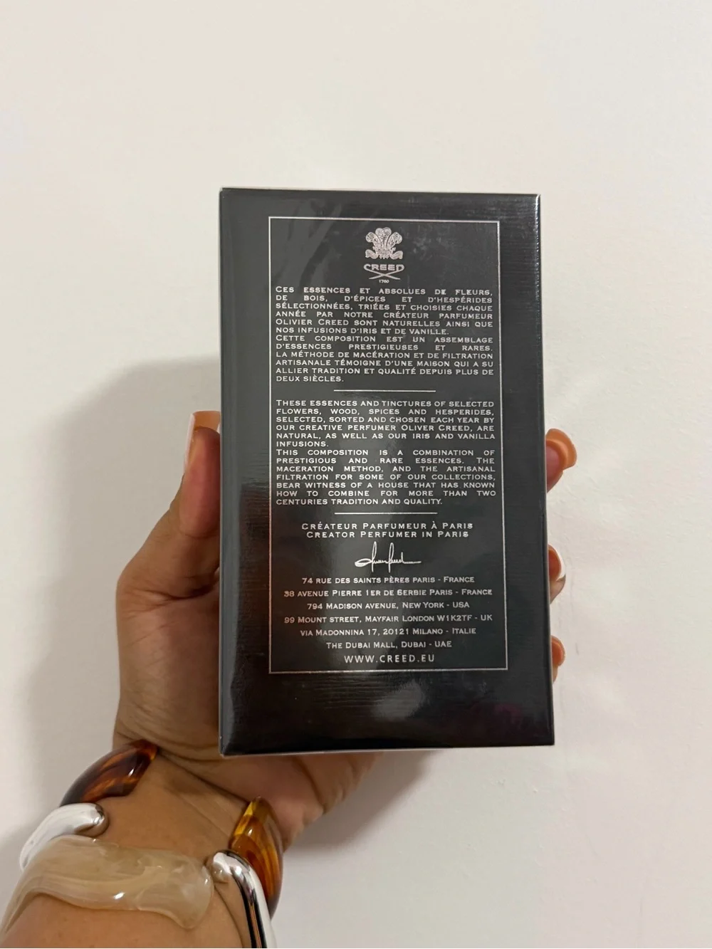 Creed Aventus Black and Silver Fragrance Box (100ml)